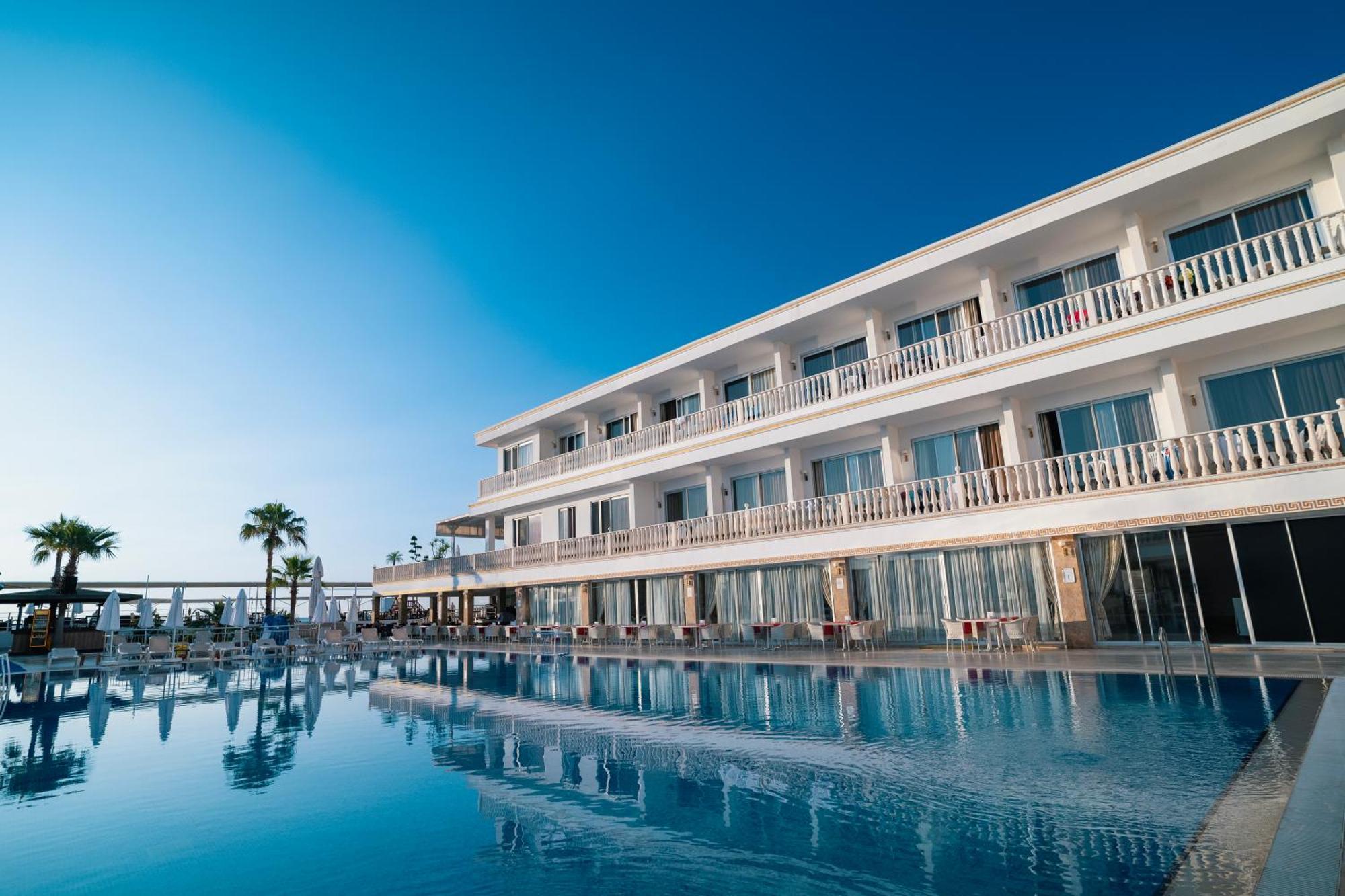 Sl La Perla Hotel Kemer Antalya Exterior photo